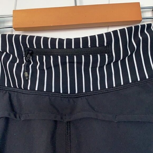 Lululemon Run Times Short *4-way Parallel Stripe - Picture 6 of 8